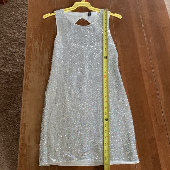 Sparkly Silver H&M Dress - Picture 4 of 6